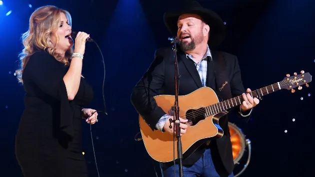 Garth Brooks Divorce